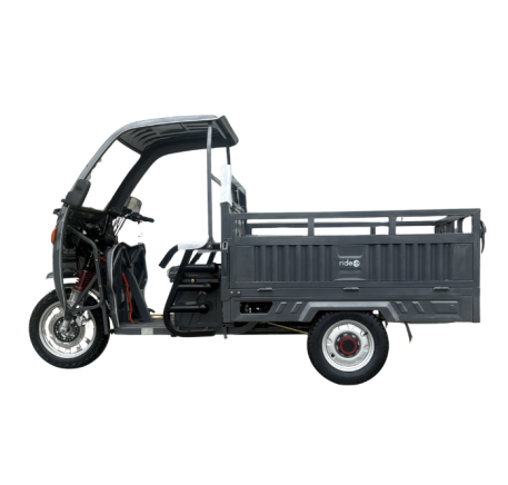 Electric cargo scooter RIDE-E BULL with a roof and windshield  (EEC)