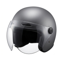 City ​​helmet with goggles