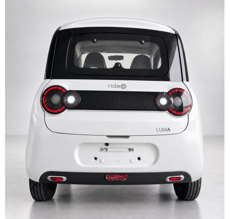RIDE-E LUMA White — rear view (AI studio visual)