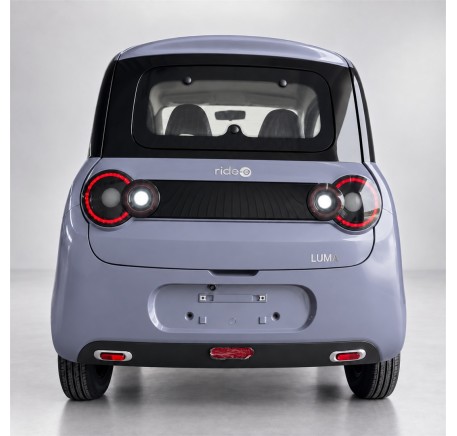 RIDE-E LUMA Grey — rear view (AI studio visual)