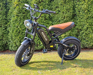 Koolux X9 Mini Black Electric Bike – a compact 500W model for the city and everyday use